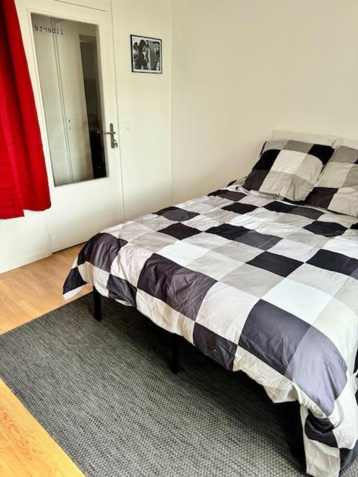 Experience Cinema Immersif Dans Appartement Renove Pres De Montmartre Paris Eksteriør bilde