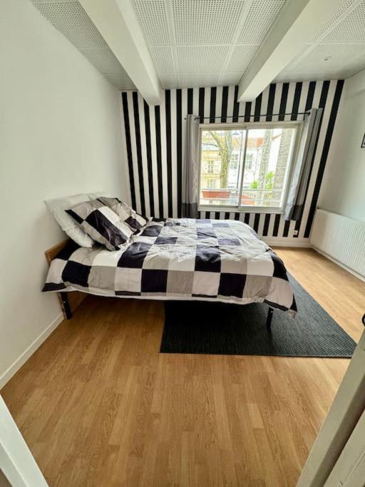 Experience Cinema Immersif Dans Appartement Renove Pres De Montmartre Paris Eksteriør bilde